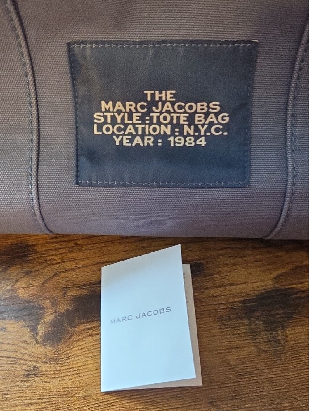 Marc Jacobs THE TOTE BAG LARGE light blue canvas. Good Condition! - Picture 4 of 9